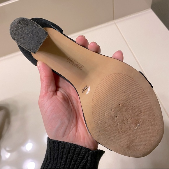 Vince Camuto black suede ankle strap formal heels - Picture 4 of 11